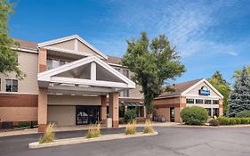Days Inn & Suites By Wyndham Madison